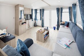 Coed Helen Holiday Park