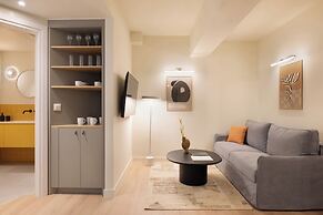Leon II by Zoia Living