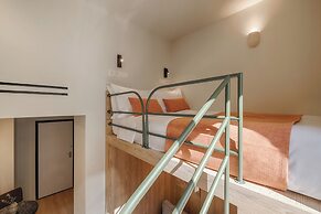 Leon II by Zoia Living