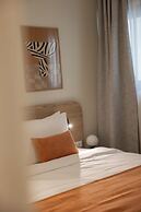 Leon II by Zoia Living