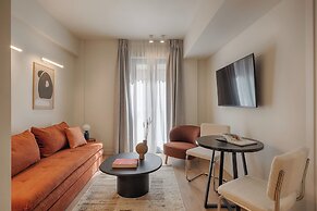 Leon II by Zoia Living