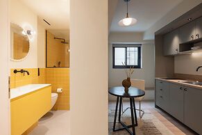 Leon II by Zoia Living