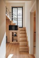 Leon II by Zoia Living