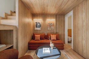 Leon II by Zoia Living