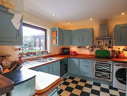 17 Demesne Gardens