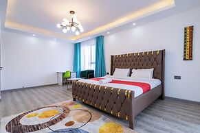 Platinum Oak Residency