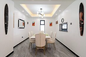 Platinum Oak Residency