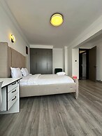 Platinum Oak Residency