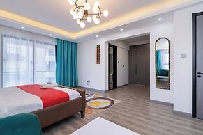 Platinum Oak Residency