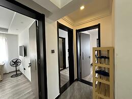 Platinum Oak Residency