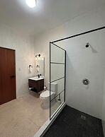 Ashford Apartments