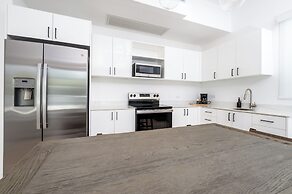 Ashford Apartments