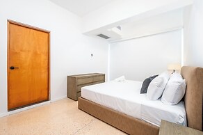 Ashford Apartments