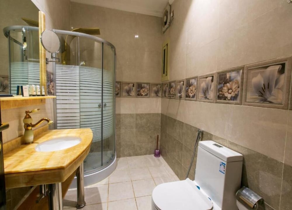 Lambert Serviced Apartments