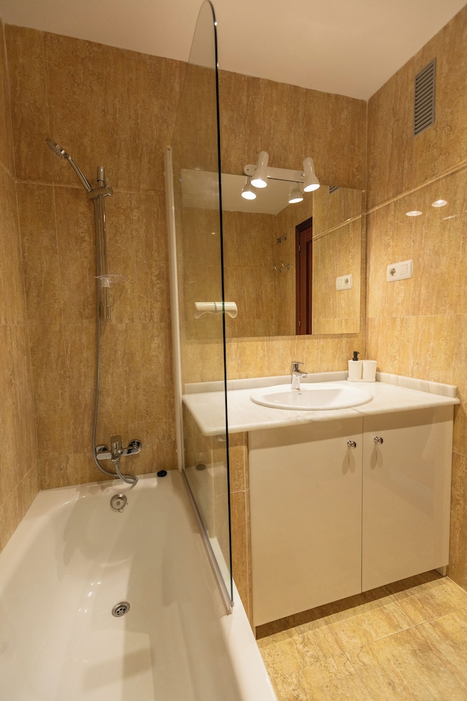 Apartamentos Miguel Ángel