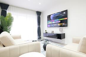 The Wembley Chic Retreat 3 Bed Flat