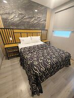 HOTEL TORREON