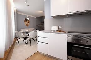 Ribeira Apartments Flores
