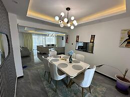 Royal Oaks Residency