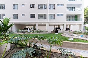 Royal Oaks Residency
