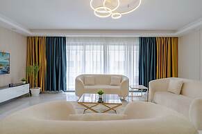 Royal Oaks Residency
