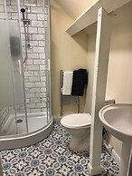 Derby House - Perfect for Contractors/groups