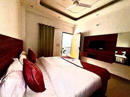 Sky Hotel