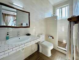 Shirleyresidence kiwengwa