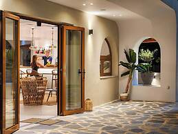 Zoe Boutique Hotel