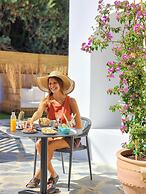 Zoe Boutique Hotel