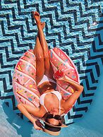 Zoe Boutique Hotel