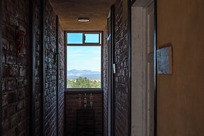 Cuanax Hotel