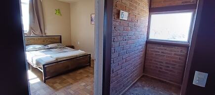 Cuanax Hotel