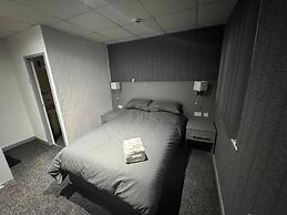 Waverley Beach Hotel