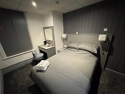 Waverley Beach Hotel