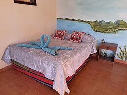 Hostal Amigo Lucho