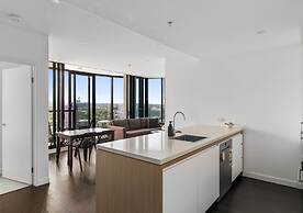 City Lights Retreat – Fortitude Valley
