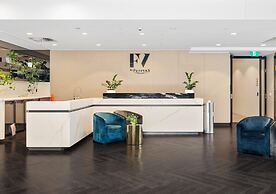 City Lights Retreat – Fortitude Valley