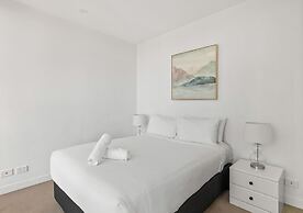 City Lights Retreat – Fortitude Valley