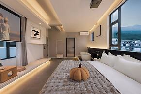 Mountain Resort Hotel