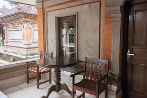 Pande Permai Guest House