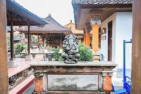 Pande Permai Guest House