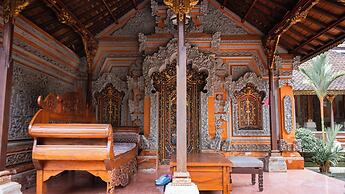Pande Permai Guest House