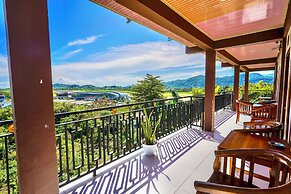 Golo Tango Homestay