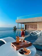 Bliss Driftwood Retreat By Mandala