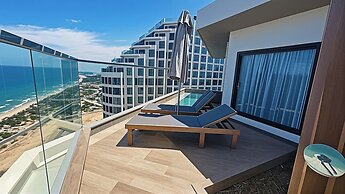 Bliss Driftwood Retreat By Mandala