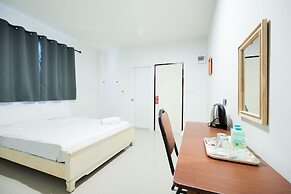 Snap INN Sukhumvit Soi 1