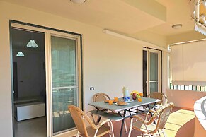 Mandalay Suites By The Beach 079
