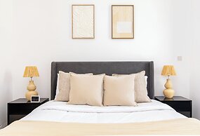 Bloomfields 1br Elegant Escape Pulse
