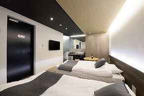 AKA Hotel